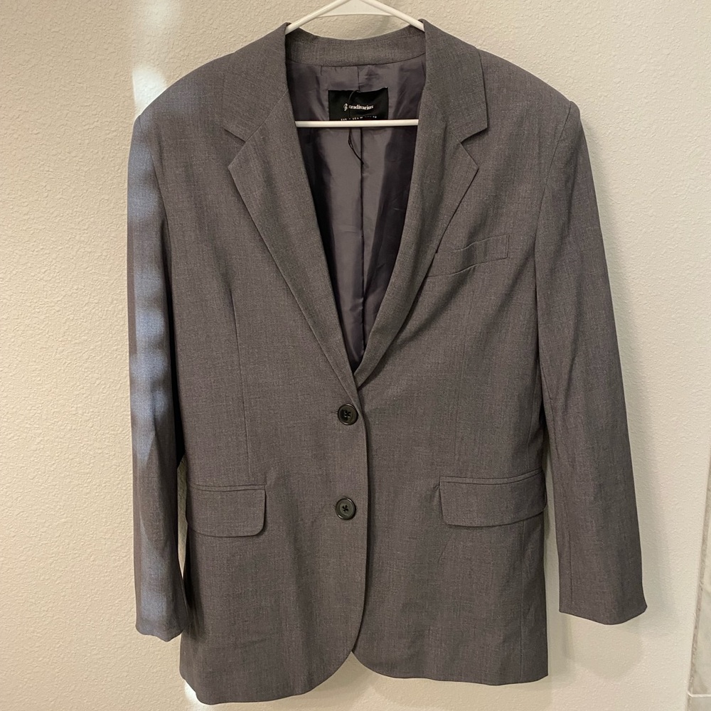 Stradivarius grey blazer size M